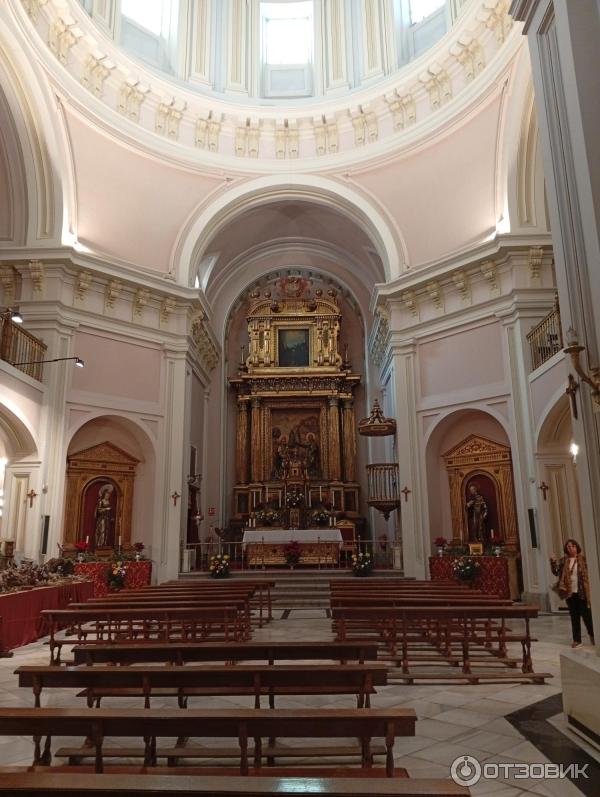 Экскурсия в монастырь Real Monasterio de Santa Isabel (Испания, Мадрид) фото