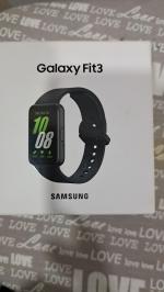 Фитнес-браслет Samsung Galaxy Fit3 SM-R390 фото