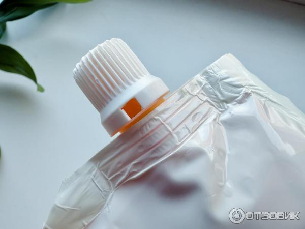 Интенсивный шампунь-уход против перхоти для сухих волос Vichy Dercos сменный блок фото