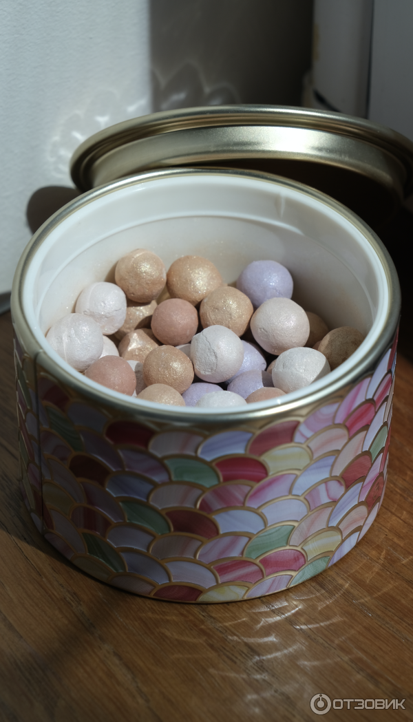 Пудра в шариках Guerlain Meteorites Perles фото