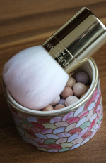 Пудра в шариках Guerlain Meteorites Perles фото