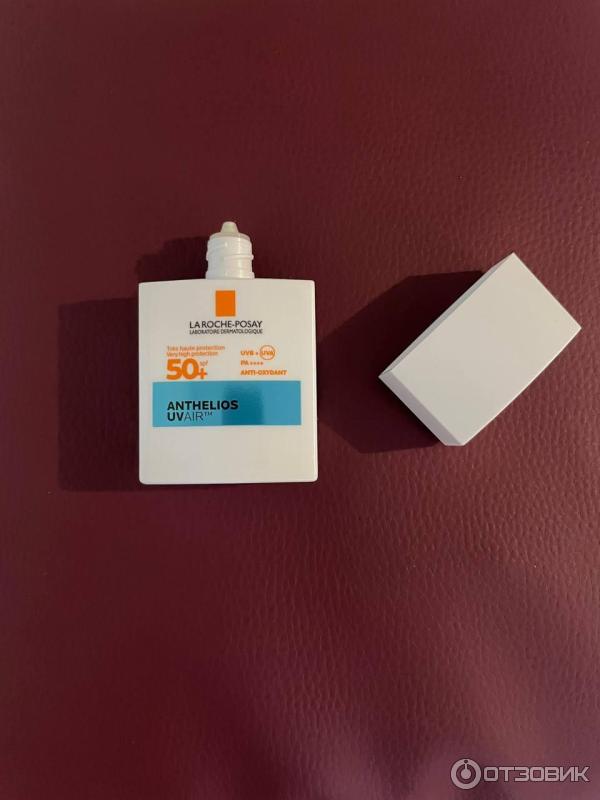 Легкий солнцезащитный флюид для лица La Roche-Posay Anthelios Uvair SPF50PA фото