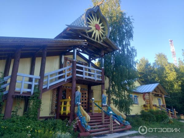 Сказачная тропа Лукоморье (Россия, Верхние Мандроги) фото