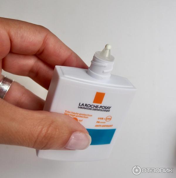Легкий солнцезащитный флюид для лица La Roche-Posay Anthelios Uvair SPF50PA фото