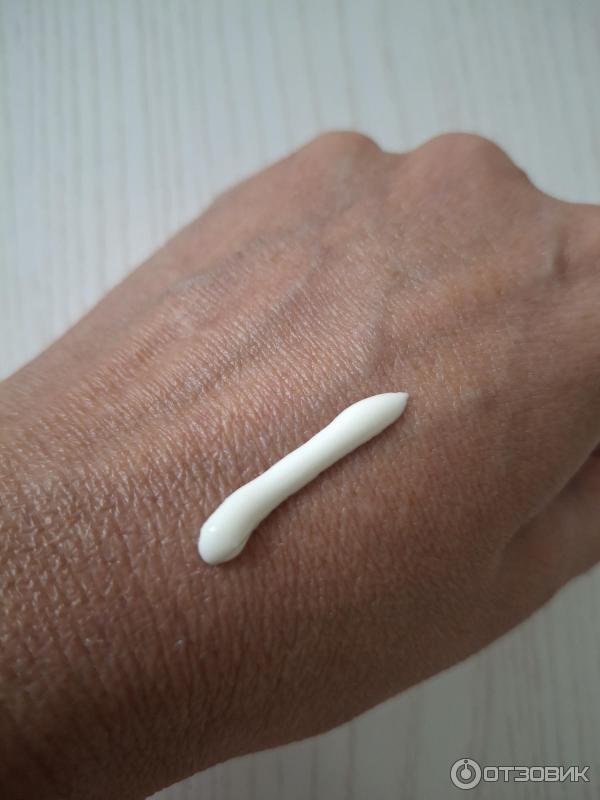 Легкий солнцезащитный флюид для лица La Roche-Posay Anthelios Uvair SPF50PA фото