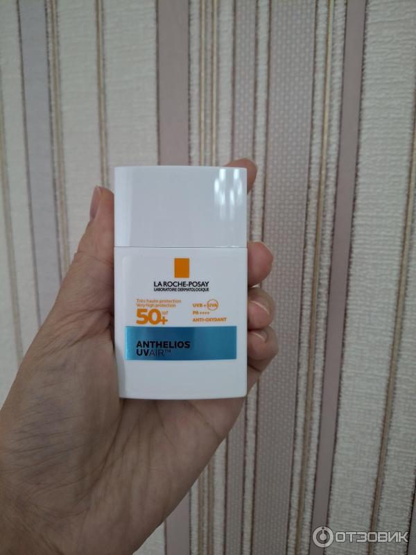 Легкий солнцезащитный флюид для лица La Roche-Posay Anthelios Uvair SPF50PA фото
