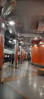 Метрополитен (Россия, Санкт-Петербург) фото