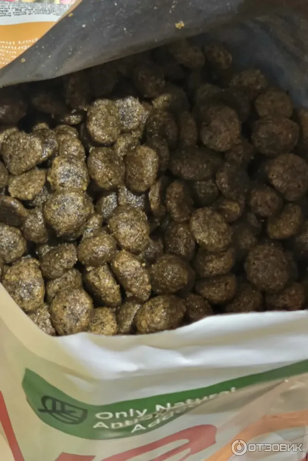 При вскрытии чувствуется приятный аромат и красивые маслянистые гранулки хрустики