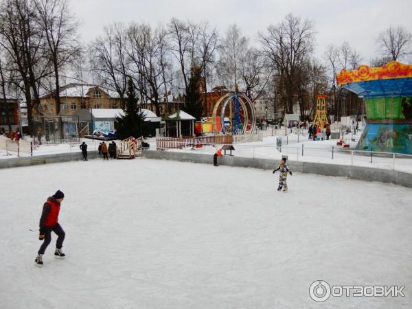 Городской сквер (Россия, Рыбинск) фото