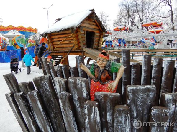 Городской сквер (Россия, Рыбинск) фото