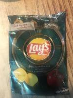 Чипсы Lay's "Рождественское яблоко в карамели" фото