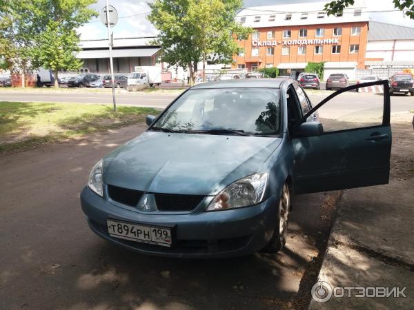 Автомобиль Mitsubishi Lancer IX седан фото