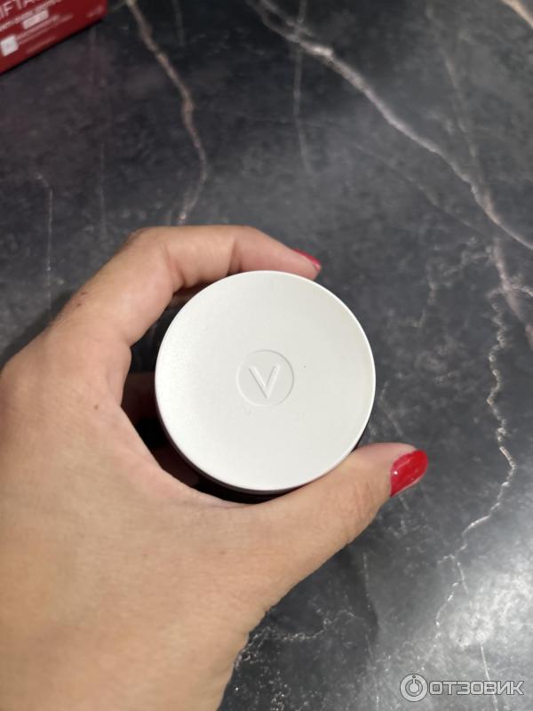 Дневной крем против пигментации Vichy Collagen SPF 50 с витамином B3 фото