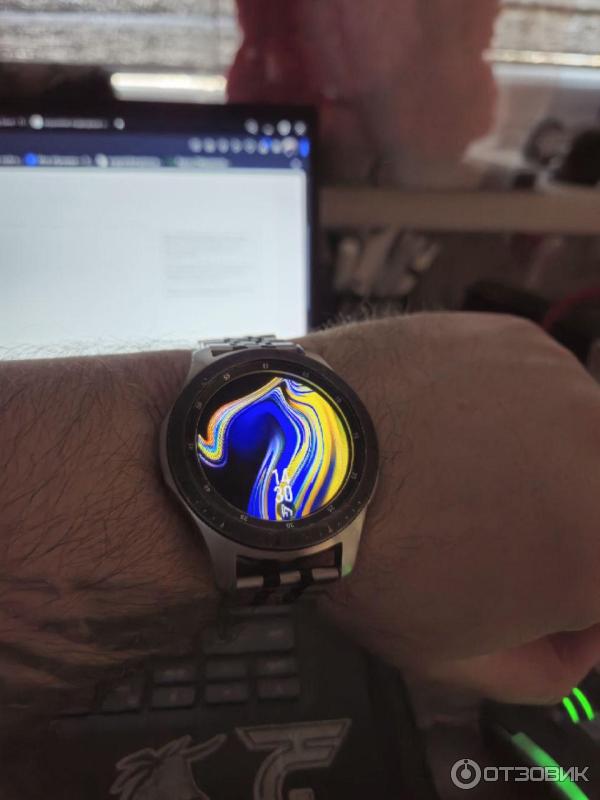 Умные часы Samsung Galaxy Watch фото