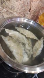 Дамплинги Bibigo "Королевские со свининой и овощами" фото