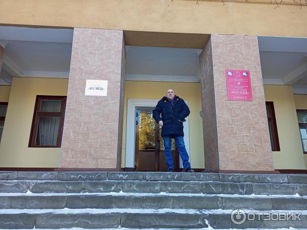 Вход в первый корпус