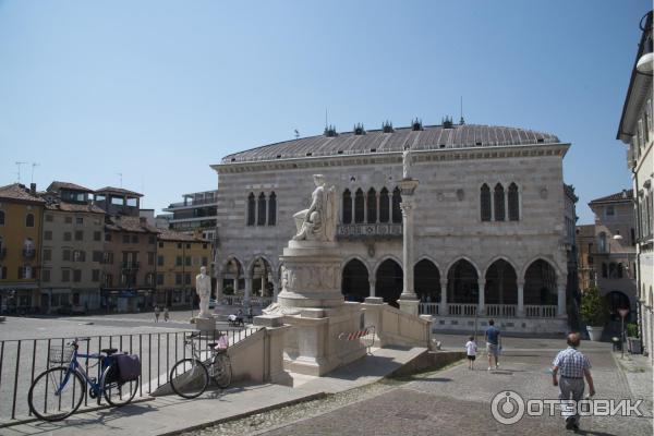 Удине, Piazza Della Liberta