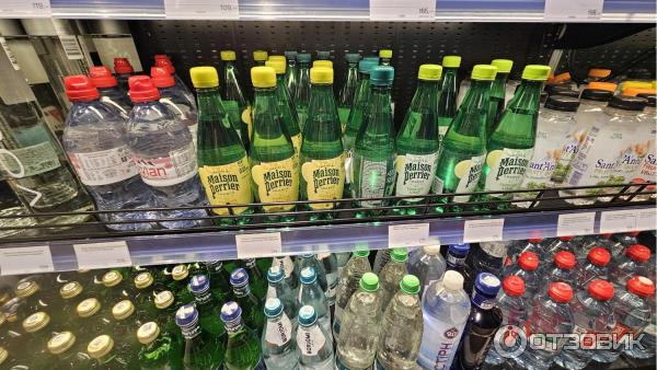 Минеральная вода Perrier фото