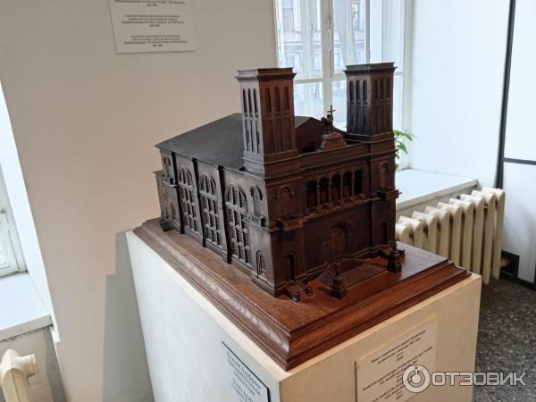 Экскурсия по подвалам Петрикирхе (Россия, Санкт-Петербург) фото