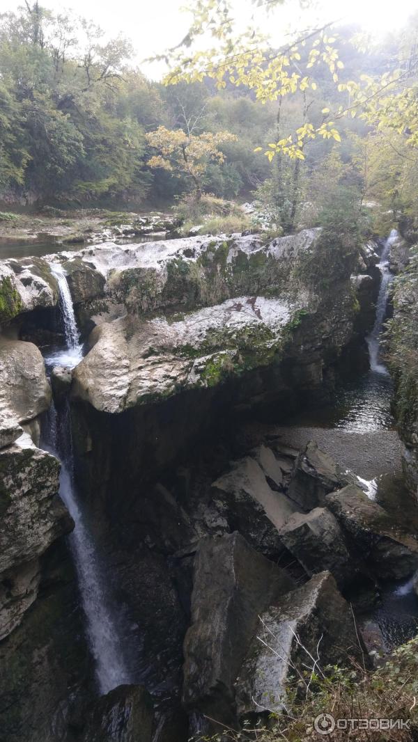 водопады
