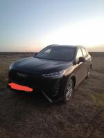 Автомобиль Haval Jolion фото