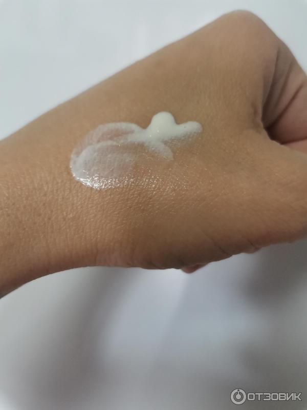 ANTHELIOS UVAIR ЛЕГКИЙ СОЛНЦЕЗАЩИТНЫЙ ФЛЮИД ДЛЯ ЛИЦА SPF50  PA фото