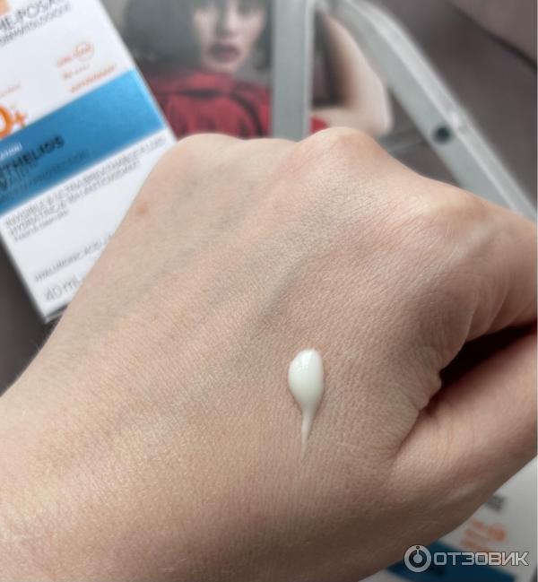 Легкий солнцезащитный флюид для лица La Roche-Posay Anthelios Uvair SPF50PA фото
