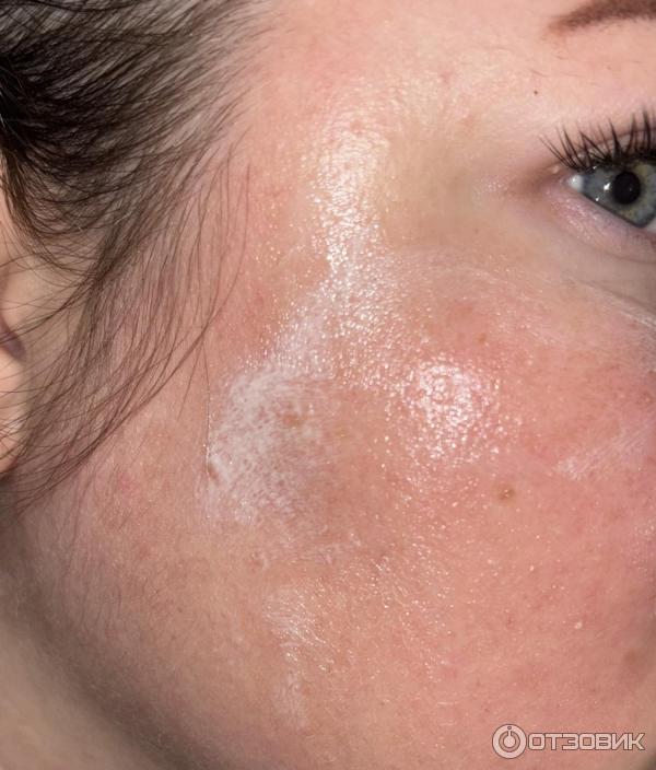 Легкий солнцезащитный флюид для лица La Roche-Posay Anthelios Uvair SPF50PA фото