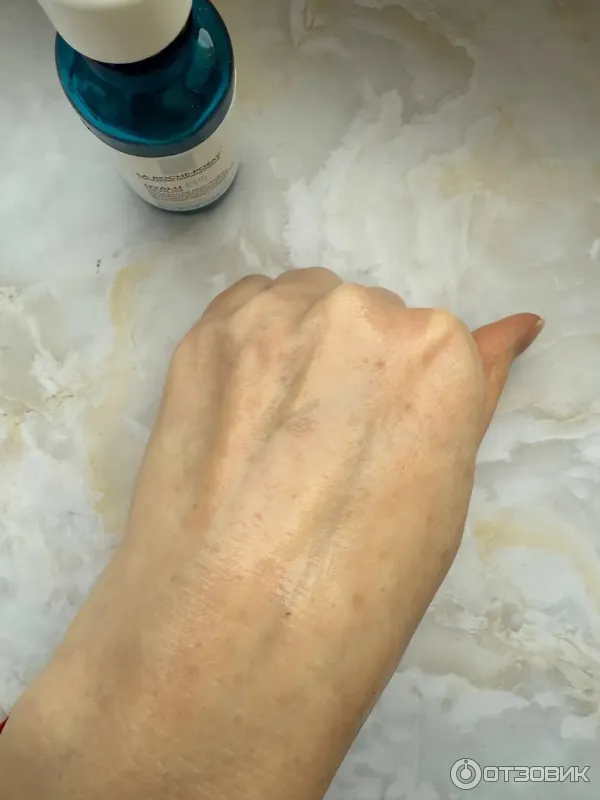 Увлажняющая концентрированная сыворотка против морщин La Roche-Posay Hyalu B5